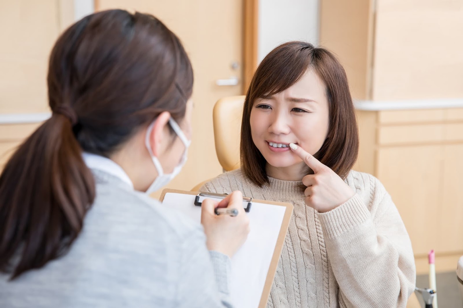 歯列矯正を考えるときによくある質問(FAQ)